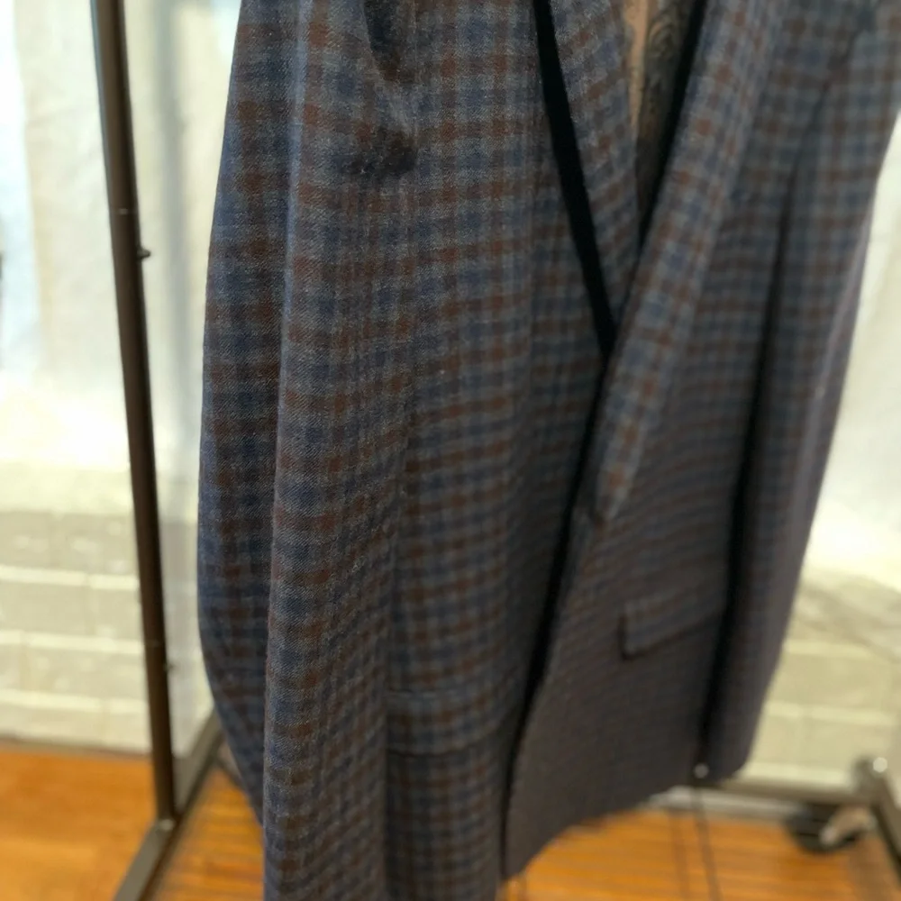 Men's Tallia Checkered Blazer

Free Shipping - Picture 5 of 8